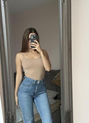 Джинсы мом levis