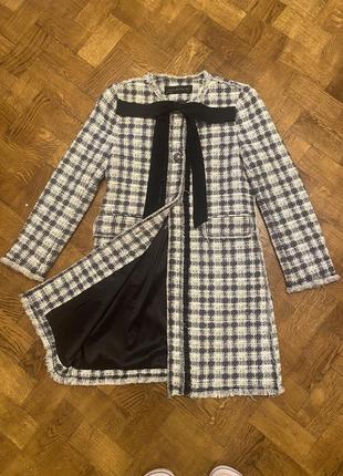 Твідовий подовжений жакет zara