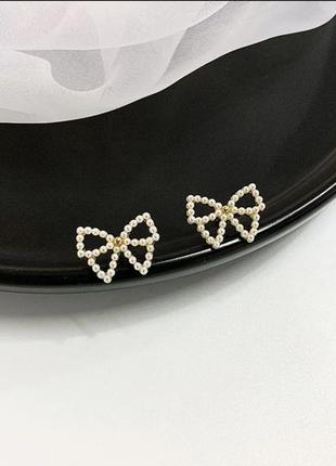 Серьги сережки гвоздики бижутерия
