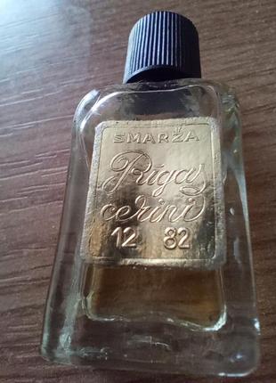 Рідкісні вінтажні парфуми ризький бузок, дзінтарс, rigas cerini, dzintars, латвія, 1982 рік, вінтаж