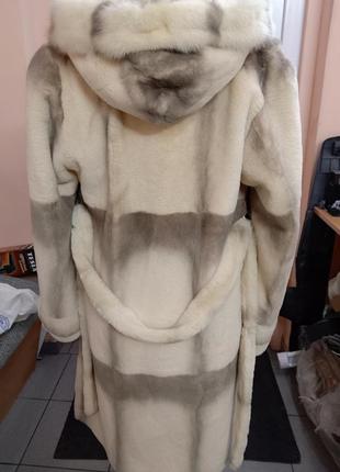 Как новая. пог 53. норковая шуба с капюшоном. италия