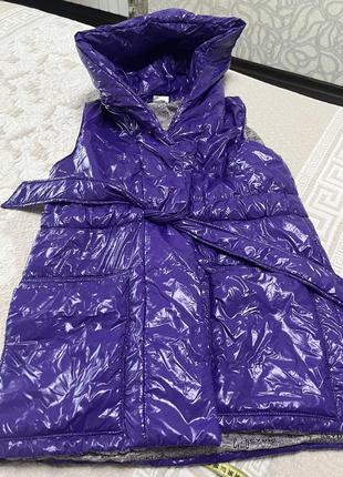 Женский жилет m