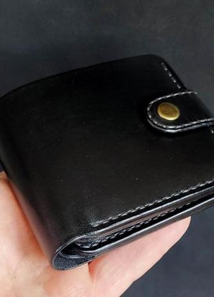 Гаманець з натуральної шкіри.