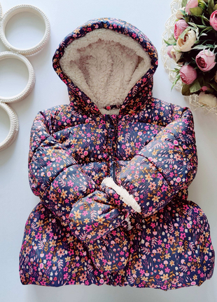 Теплая куртка с перчатками артикул: 16953