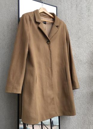 Кофейное женское пальто loro piana