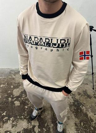 Спортивний костюм