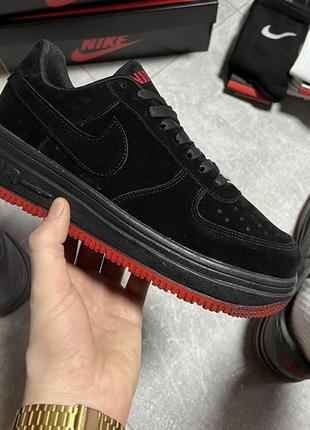 Nike air force black red 40