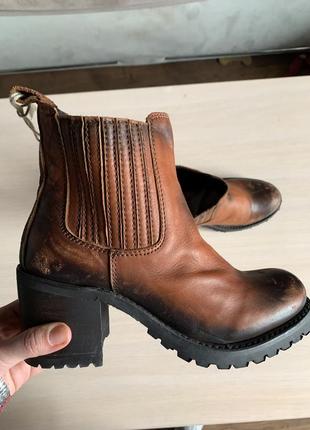 Женские ботльоны 37 р