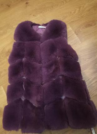 Хутрова жилетка