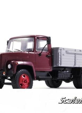 Масштабная модель газ-3307 (двигатель смз-513) выставочный, древесный борт (1989). автоистория. 1:43