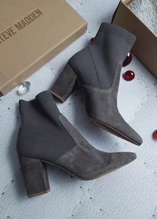 Steve madden оригінал сірі замшеві черевики з трикотажним комірцем