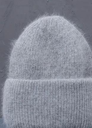 Серая шапка. теплая шапка. однотонная зимняя шапка. серая шапка. шапка женская