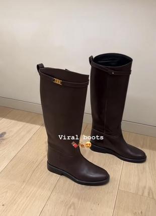 Massimo dutti коричневі чоботи в наявності