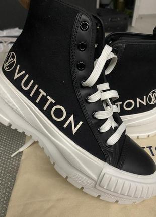 Боти  louis vuitton