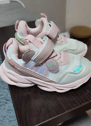 Кросівки на дівчинку 29 р. 18 см світяться підошви