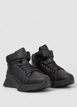 Ботинки зимние женские на меху, цвет черный