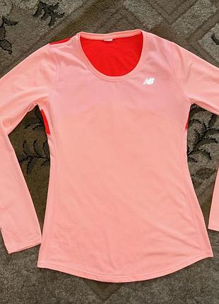 Лонгслив спортивный new balance.