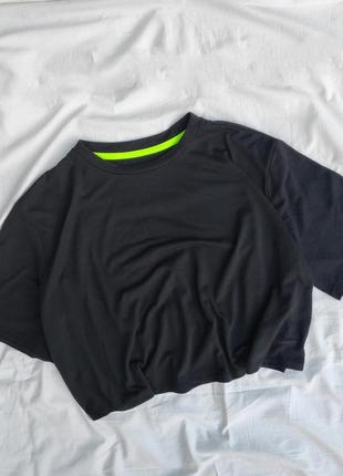 Чёрный кроп топ с лого ✨nike✨ топ укороченная футболка с логотипом опущенная линия плеч