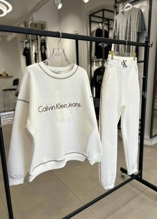 Костюм calvin klein на флисе