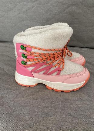 Зимові чоботи reserved 35 р ( 23, 5 см)