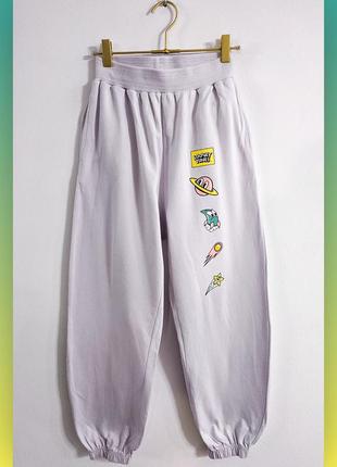 Брюки спортивные с высокой посадкой asos looney tunes