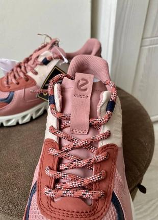 Кросівки шкіряні оригінал ecco multi-vent 880144 рр.35