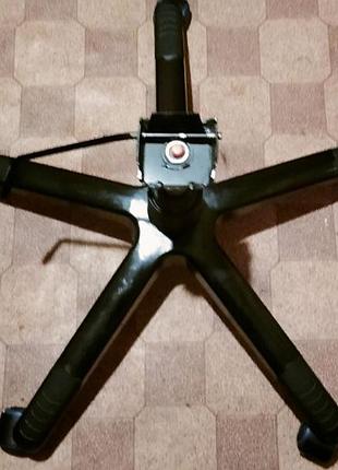 Крестовина для офисного кресла.