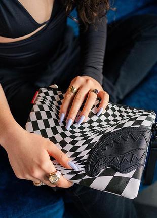 Женский клатч sprayground trippy check crossover clutch limited edition 910b3655nsz