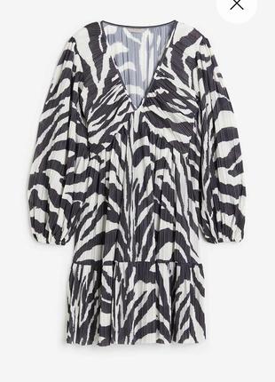 Платье зебра от h&m s