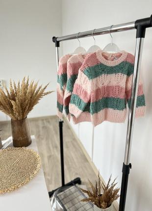 Кофта вʼязана