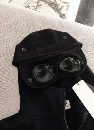 C.p. company zip-hoodie 4
