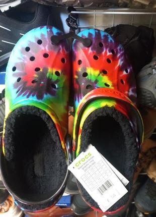 Crocs на теплой меховой подкладке.