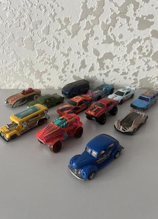 Машинки hot wheels