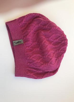 Женский фирменный берет