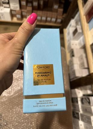 Парфюмированная вода объем 100 мл