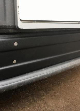 Зимняя накладка на решетку радиатора opel vivaro 2001-2007 (низ) глянцевая digital designs