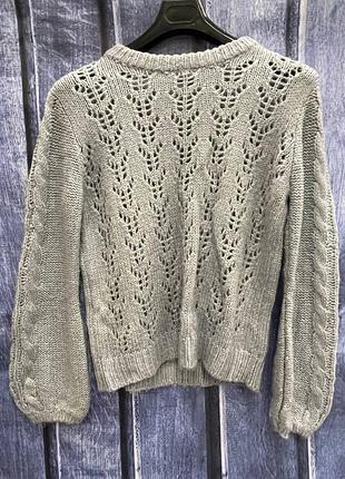 Свитер с узором