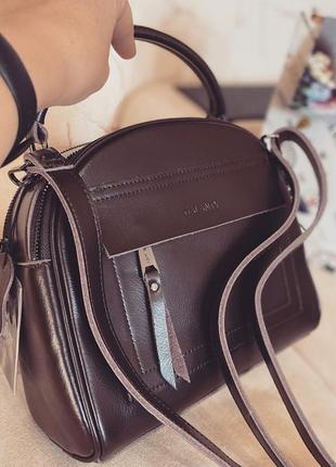 Сумка через плечо кожаная темно коричневая модная сумочка