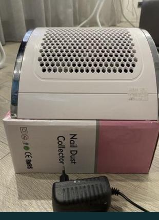 Витяжка для манікюру