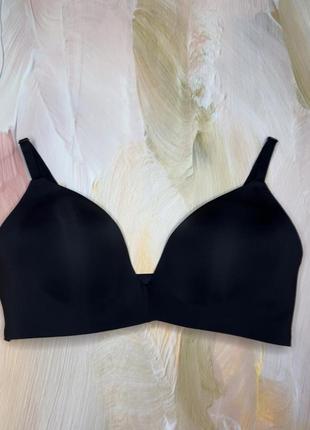 Неймовірний гладенький бюстгальтер  від марки primark