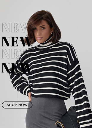 Укорочений светр у смужку oversize