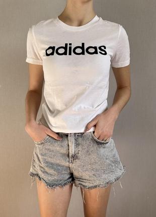 Белая футболка l3v3l adidas
