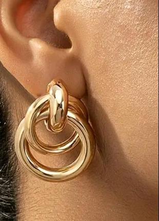 Симпатичные сережки для девушек и женщин в ассортименте