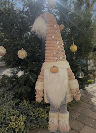 Новогодний скандинавский гном