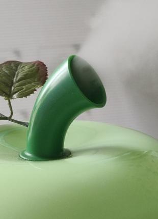 Зволожувач повітря (зелене яблуко) б/у. в ідеальному стані.4.5 літра — 35 кв. м.4 фото