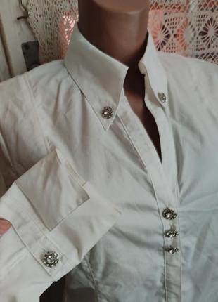 Вінтажна сорочка з гарним оформленням від olsen.