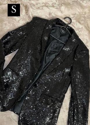 Піджак з пайетками
