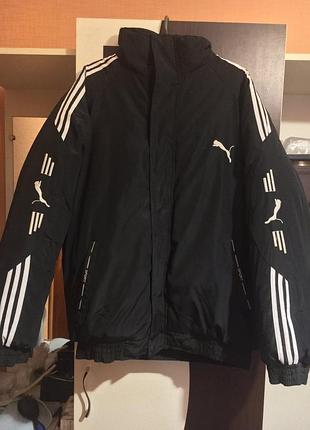 Очень теплая куртка черного цвета,размер 50-52-54