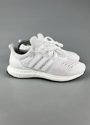 Женские беговые кроссовки оригинал adidas ultra boost 1.02 фото
