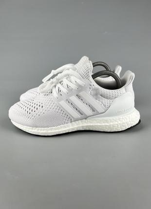 Женские беговые кроссовки оригинал adidas ultra boost 1.0